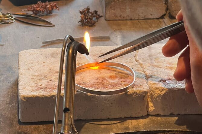 Private jewelry class in Florence, Tuscany, Italy (4 hours) - The Coffee Break, the Craft Atmosphere, and Why It Feels Different