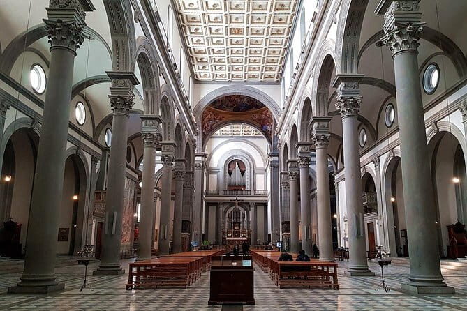 Private Medici Walking Tour – Discover Florence’s Royal Past - Why a private Medici walk beats wandering alone