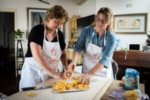 Private Pasta & Tiramisu Class at Cesarina's home in Florence - A typical 3-hour flow, from Florence meeting point to your finished meal