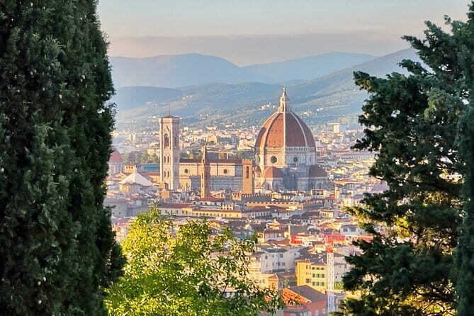 Private Photo Tour in Florence with a Professional Photographer - Meeting point at Michael Kors, Piazza della Repubblica: easy to find, central to start