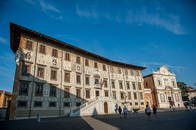 Private Pisa and Lucca Half Day Tour from Florence - Piazza dei Miracoli: your hour in the Square of Miracles