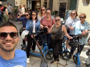 Private Secrets of Florence Electric Bike Tour - From Via dei Cimatori to Piazzale Michelangelo: the climb that pays off
