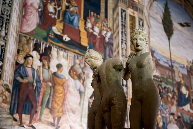 Private Siena San Gimignano Tour from Florence with Winery Lunch - Leaving Florence at 9:00 and using the drive time well