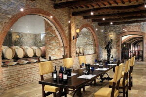 Private Tour and Wine Tasting at Castle-Wineries in Chianti from Florence - Morning Pickup in Florence: Built for a Smooth Start