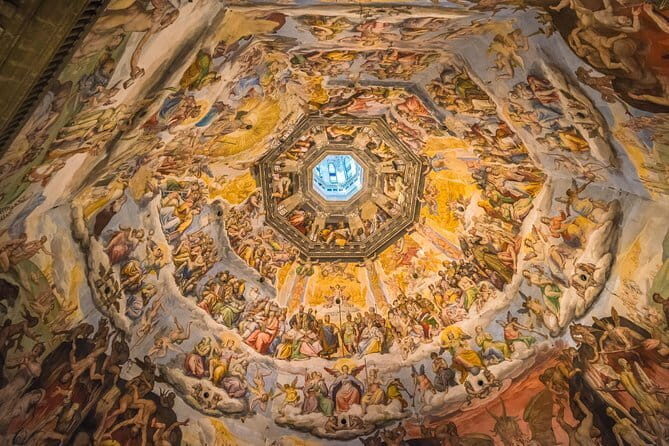 Private tour Dan Brown Inferno Tour of Florence - Palazzo Vecchio and the 500 Hall: the heart of the Medici power story