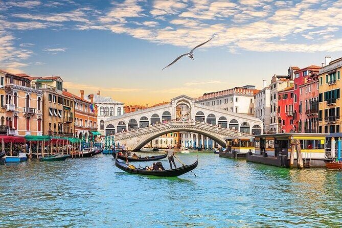 Private Tour from Florence: Venice Full Day Tour by Train - Canal Grande: where Venetian Gothic meets daily life