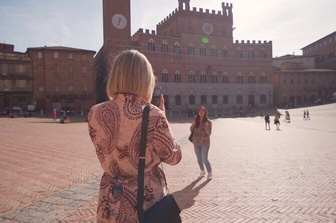 Private Tour to Tuscan Jewels in one day:Siena, Monteriggioni, S.Gimignano, Pisa - Monteriggioni’s intact walls: short walk, big payoff