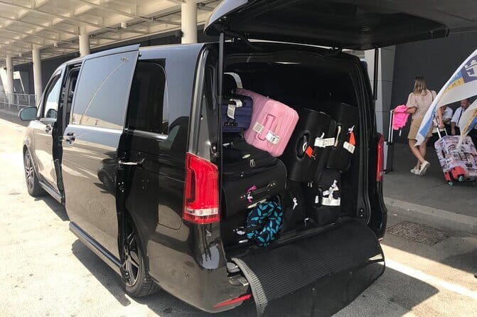 Private Transfer from your Hotel in Florence to the Airport - 24/7 service: why it matters in Florence