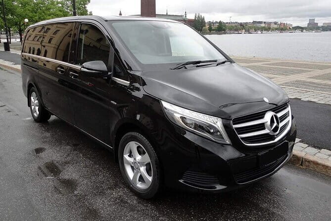 Private Transfer To or From Florence Airport ,Station and Hotel - Amerigo Vespucci Airport (FLR) Pickup: The Fastest Way Into Florence