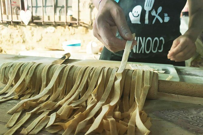 Private Tuscan Cooking Class And Wine Tasting in Radda in Chianti - Cooking class time: making panzanella, fresh pasta, and ragu
