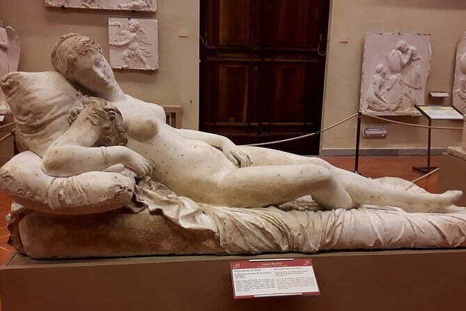 Private Uffizi and Accademia Time Entry Hidden Art Walking Tour - Value check: $300.06 per person and what’s included