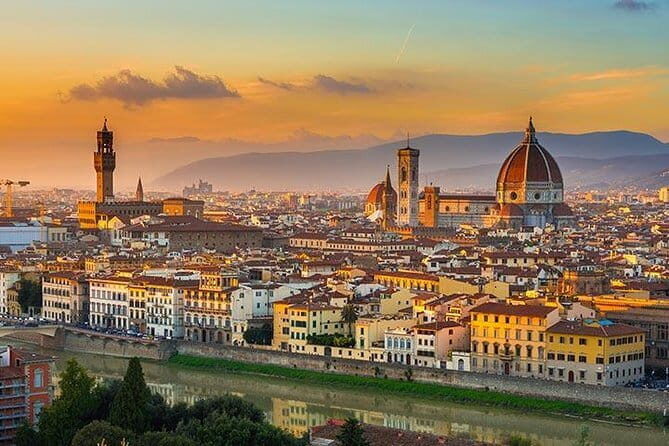 Private Uffizi Gallery Guided Tour in Florence - Radio system and private-group pace: hearing the art, not just seeing it