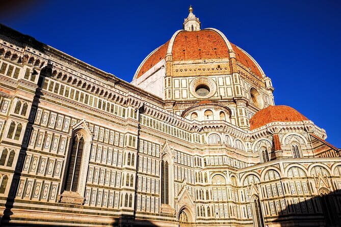 Renaissance Explained Tour in Florence - Meeting at Piazza degli Strozzi, then easing into the lesson