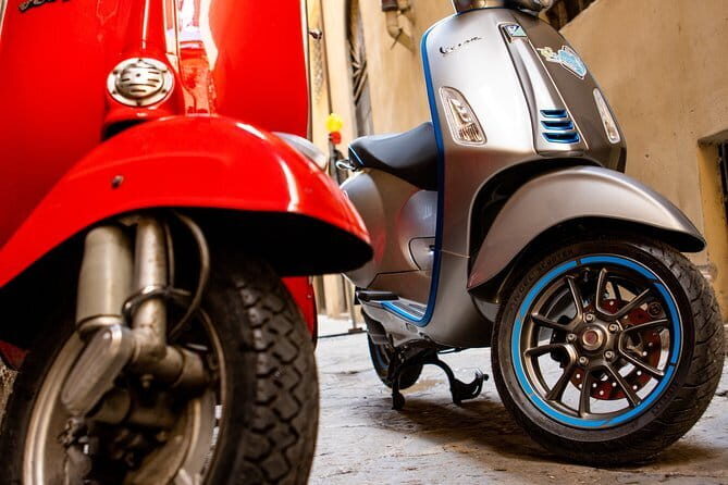 Rent your Electric Vespa 45 in Florence for 8 hours - The E-Dway App: Guided Order, Real Flexibility