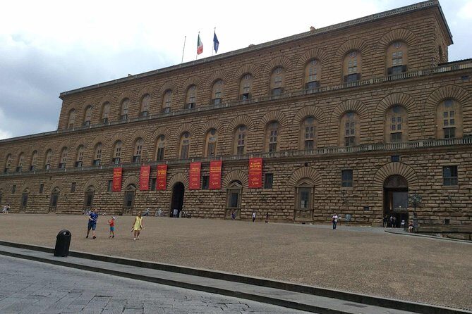 Royal Paths of Florence: Explore the Boboli Gardens - The Second Half: Cavaliere, Kaffeehaus, and the Buontalenti Grotto