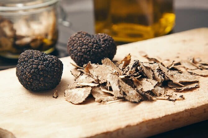 San Gimignano Wine Tasting With Truffle Tour - How the Florence-to-San Gimignano day really works