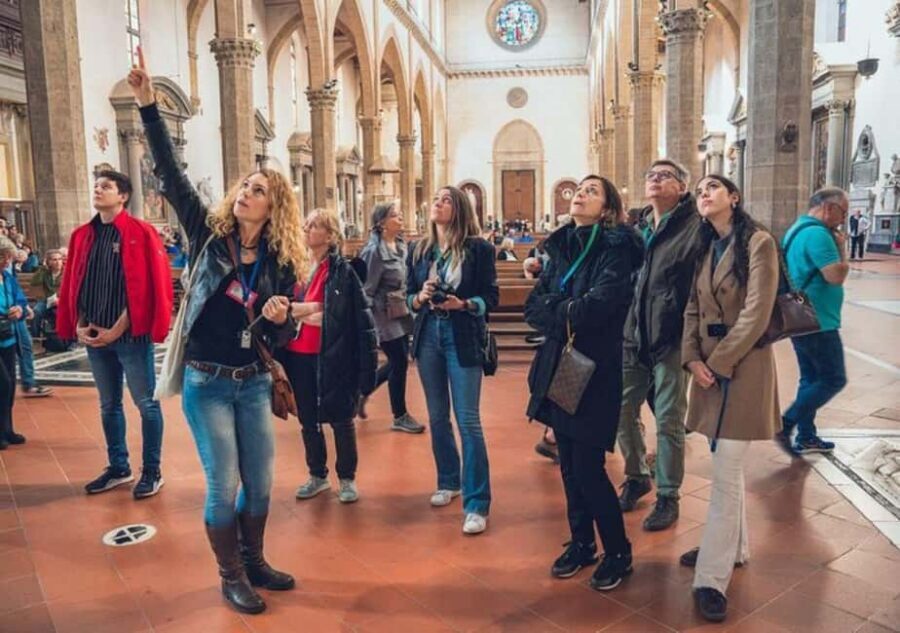 Santa Croce Church Guided Tour in Florence - Piazza di Santa Croce to Dante’s statue: where the story starts