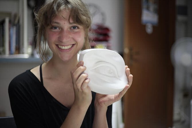 Sculpt like Michelangelo - The Take-Home Factor: Packaged, Tangible, and Travel-Friendly