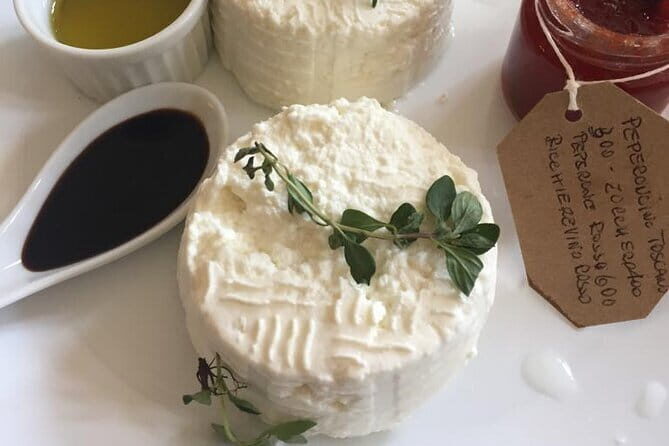 Semi Private tasting and Cheese-making Class in Florence - The 2:30 pm timing that leaves room for lunch