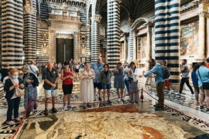 Siena and San Gimignano: Small-Group Tour with Lunch from Florence - Siena’s Piazza del Campo and the Cathedral Area: Guided Time That Gets You Oriented
