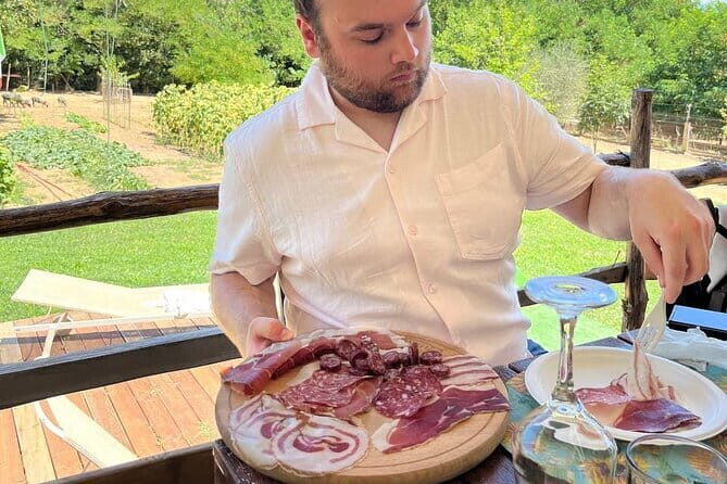 Siena, Cortona, Montepulciano & Val D'Orcia in a Small Group Tour - From Porta Romana to the first Tuscan hills