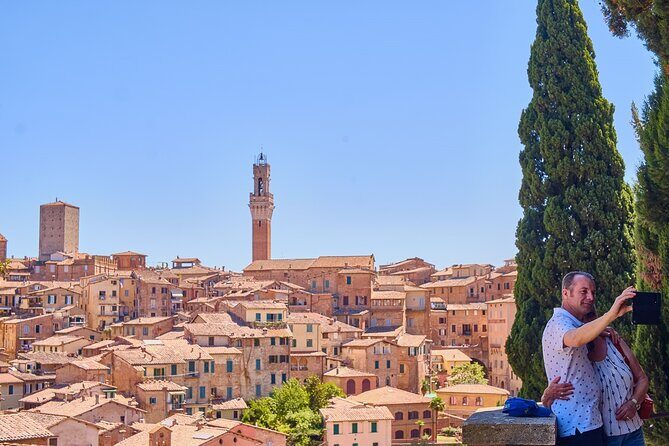 Siena, San Gimignano and Chianti Wines Day Tour from Florence - A 10.5-hour coach day from Florence: what that really means