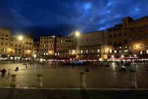 Siena - San Gimignano Private Tour - Piazzale Michelangelo: Your Florence View Cue