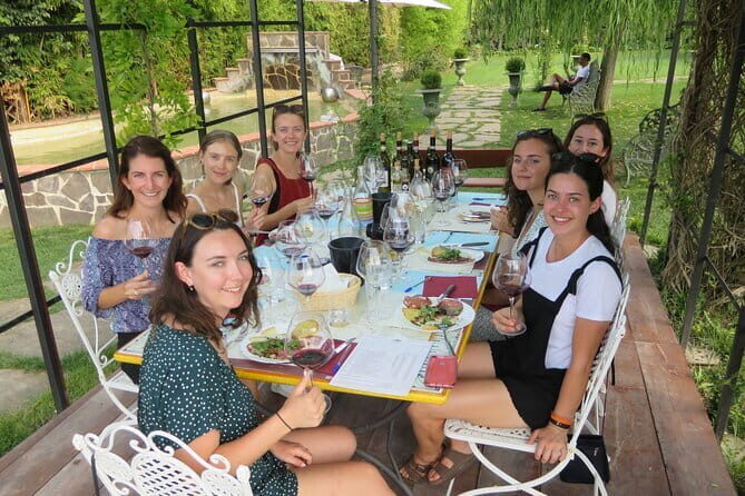 Siena, San Gimignano, Tuscany, Lunch & Wine Tasting - Small Group - Getting to the hills: Porta Romana meeting point and the minivan rhythm