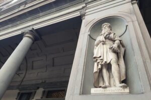 Skip-the-Line Uffizi Museum and Galleries Private Guided Tour for Kids and Families in Florence - Meeting in Florence and getting to your 10:00 or 14:00 start