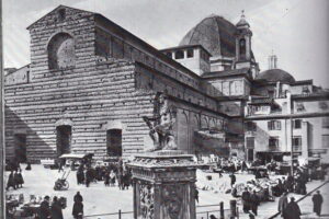 Small Group Discovery Tour of Florence - Palazzo Strozzi courtyard: seeing Renaissance ambition without waiting for tickets