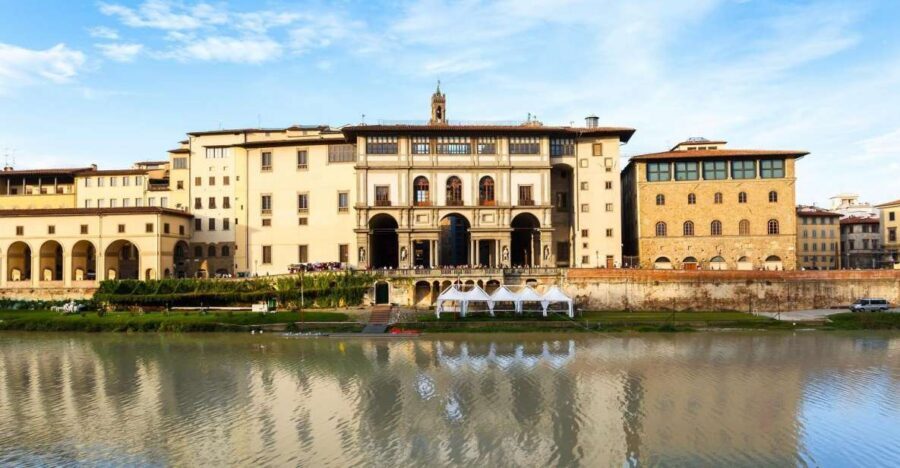 Small-Group: Uffizi & walking tour of Florence skip the line - Key hits you’ll care about