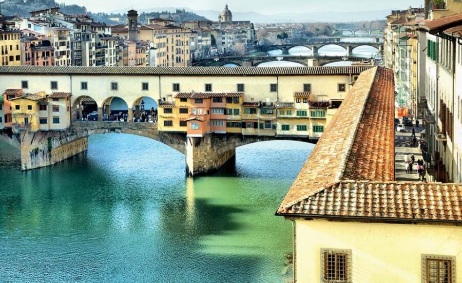 Small-Group: Uffizi & walking tour of Florence skip the line - Florence landmarks you’ll connect to the art later