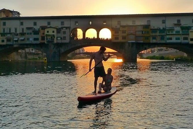 SUP at Ponte Vecchio with a Floating Drink - Florence Paddleboarding - Key things to know before you go
