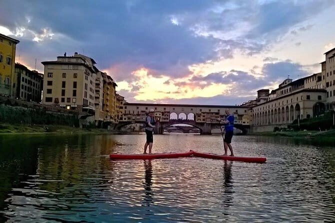 SUP at Ponte Vecchio with a Floating Drink - Florence Paddleboarding - Learning to Paddle: What the Coach Covers in the First Minutes