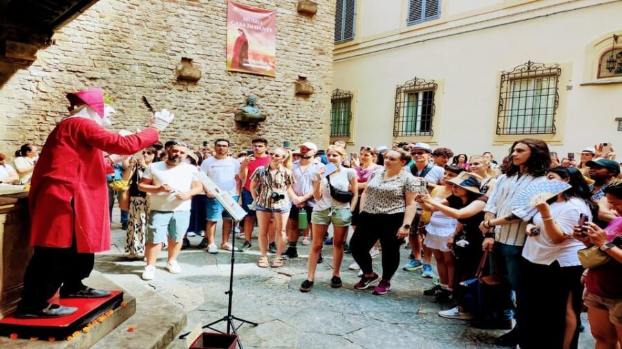 The Best tour in Florence: Renaissance and Medici Tales - Palazzo Medici Riccardi: When a Family’s Money Becomes City Power