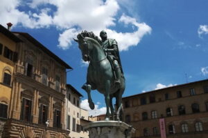 The Medici Family in Florence: a history of money, power and gossip! - Palazzo Medici Riccardi: The Medici Palace That Started the Ball Rolling