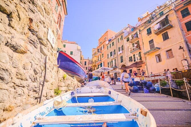 The pearls in the gulf of poets: Cinque Terre private tour - Florence to Cinque Terre by Private Chauffeur: The Real Value