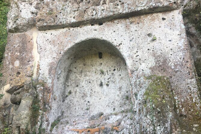 Tomb Hunting and Trekking Adventure in Sovana - Stop 1: Wandering Sovana’s Etruscan Necropolis and Tomb Areas