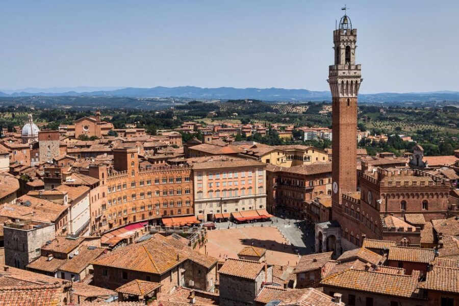 Transfer Between Florence and Rome with Sightseeing Stop - Who This Tour Suits Best