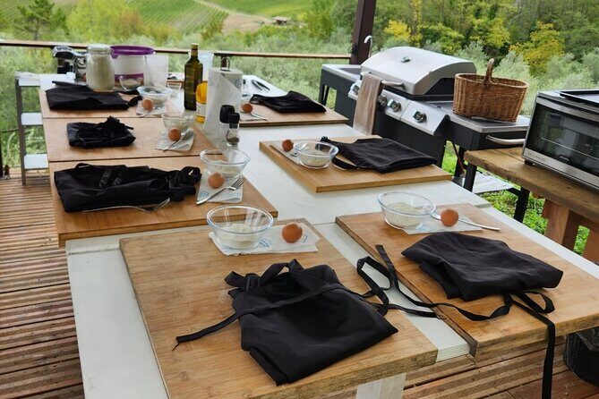 Truffle Hunting in Chianti, pasta class and lunch - Getting the Farm Welcome Right: Meet the Hosts, Set the Pace