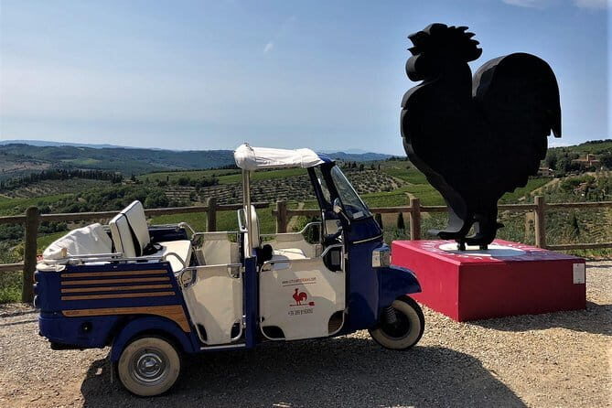 Tuk tuk in Chianti - Montefioralle in 30 minutes: medieval lanes, simple pacing
