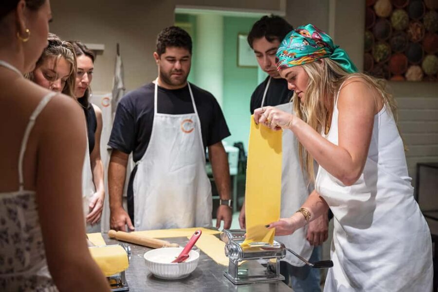 Tuscan Cooking Course with Florence Central Market Visit - The cooking school setup: small-group, chef-led, you actually cook