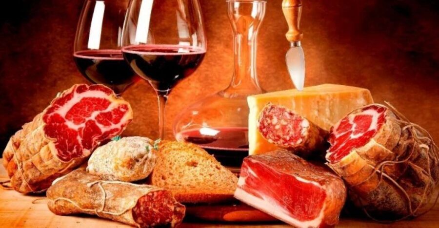Tuscan Delicious Food Degustation Private Tour - Starting at Piazza del Duomo: where Florence smells like real life