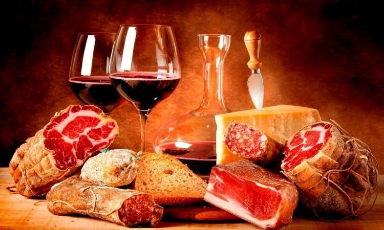 Tuscan Delicious Food Degustation Private Tour - Piazza della Signoria: power, art, and quick walking momentum