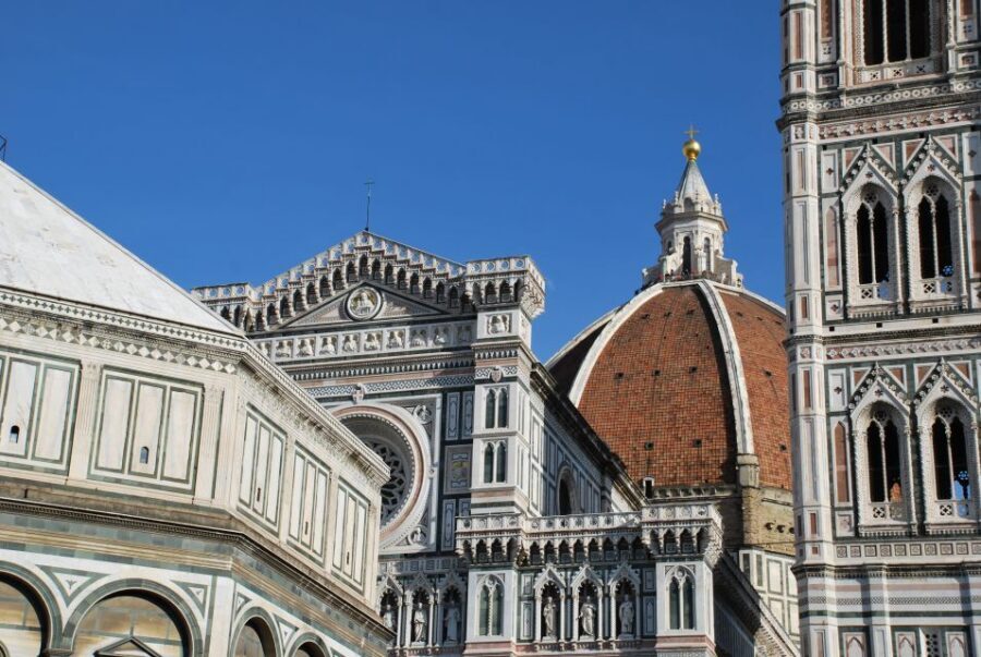 Tuscan Delicious Food Degustation Private Tour - Oltrarno: crafts, workshops, and a winery tasting moment