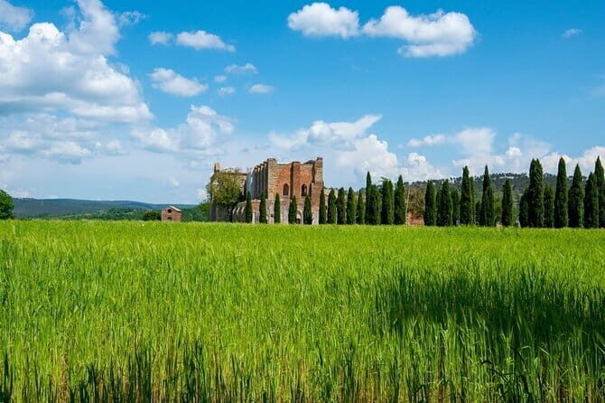 Tuscany's hidden gems: San Gimignano, Volterra, St Galgano Abbey - Quick Reasons It’s Worth Your Day