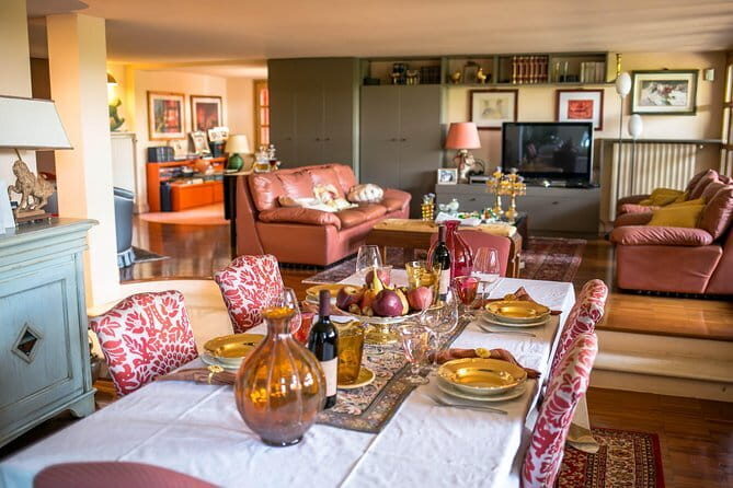 Typical Dining & Cooking Demo at Local's Home in Florence - Why this Florence dinner feels personal (and not touristy)