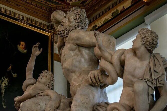 Uffizi & Accademia Highlights: Skip The Line Combo Guided Tour - Walking between museums: a Cathedral sight without the detour