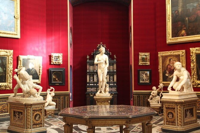 Uffizi Express Entrance -private tour - Two hours inside the Uffizi: a highlights route, not a full museum marathon