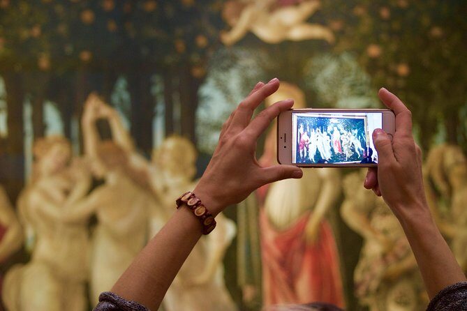 Uffizi Galleries Florence - Incredible Private Tour - From Via dei Georgofili to fast entry inside the museum